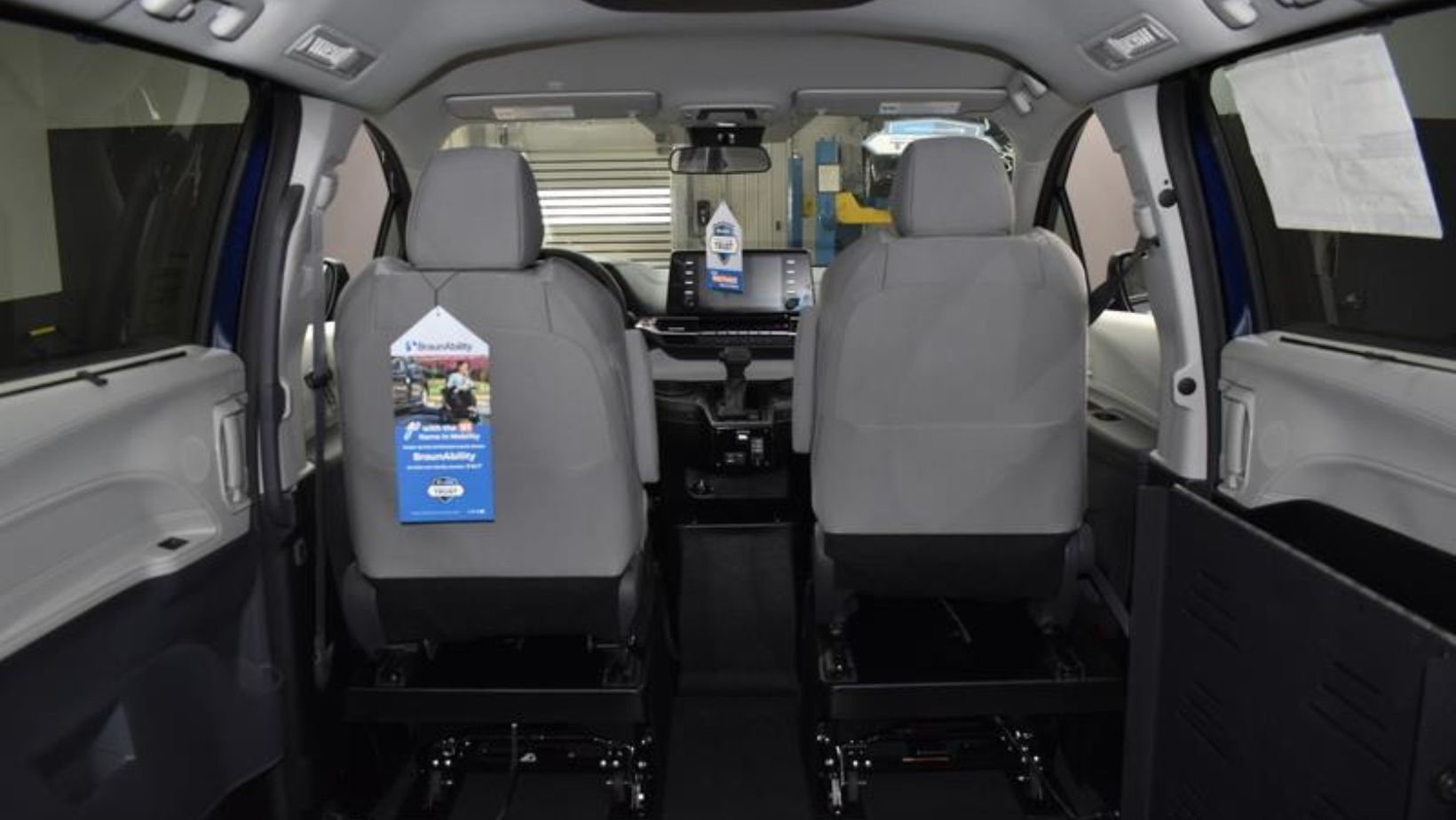 Service & repair options for handicap vans & adaptive driving aids