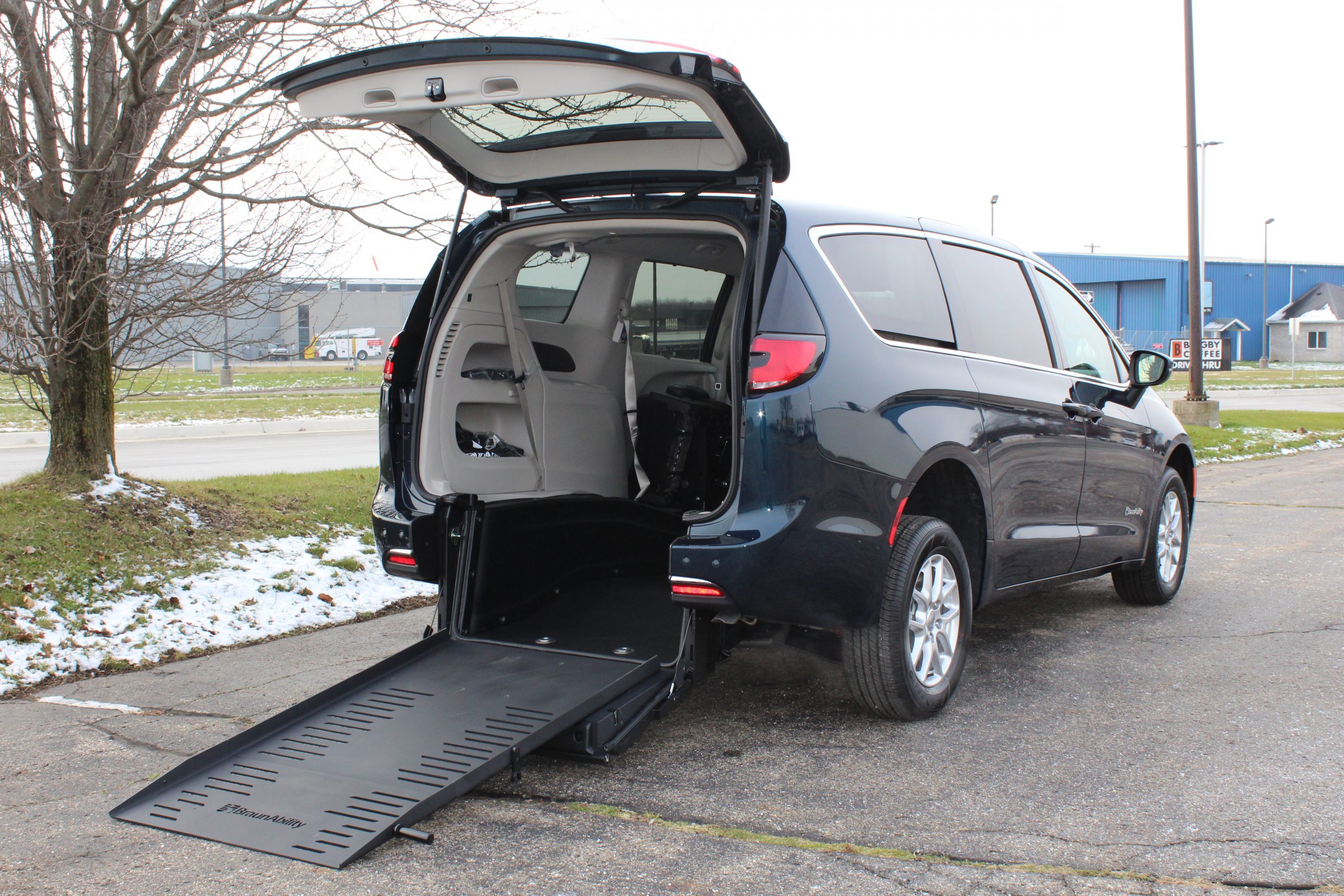 2023 Fathom Blue Chrysler Pacifica Touring L with BraunAbility Rear Entry Conversion