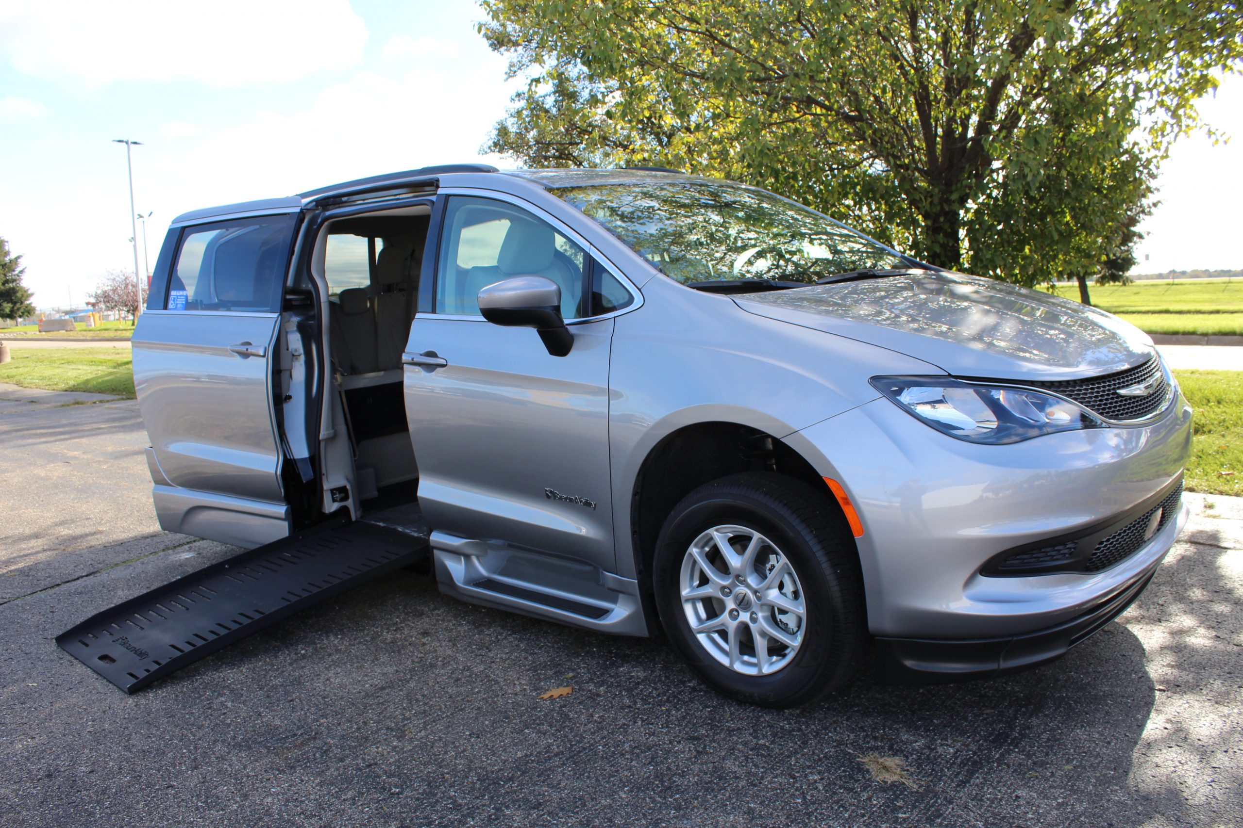 2021 Billet Silver Chrysler Voyager LXI with BraunAbility XT Conversion