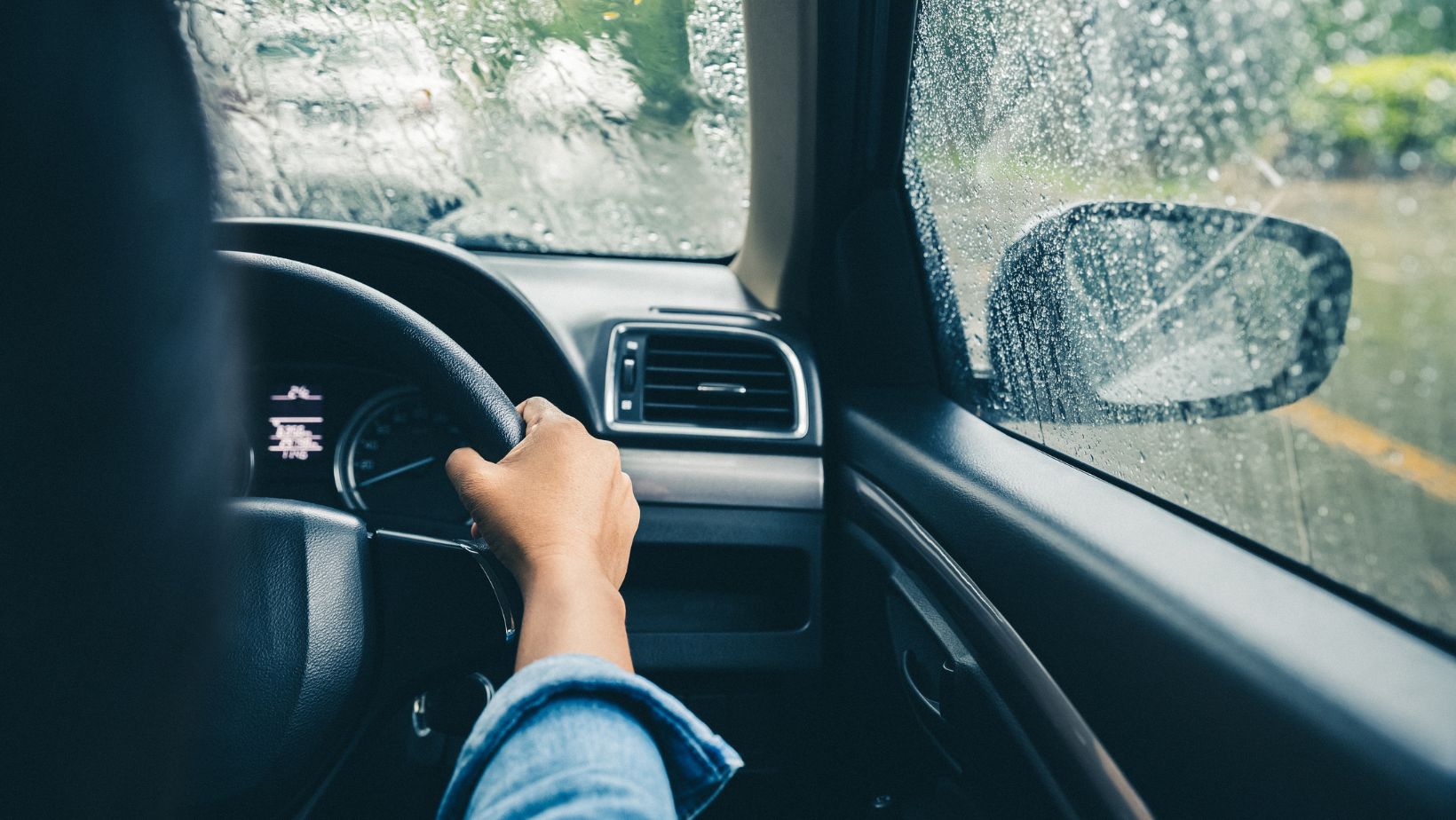 Safe Driving Tips for Michigan's Rainy Season