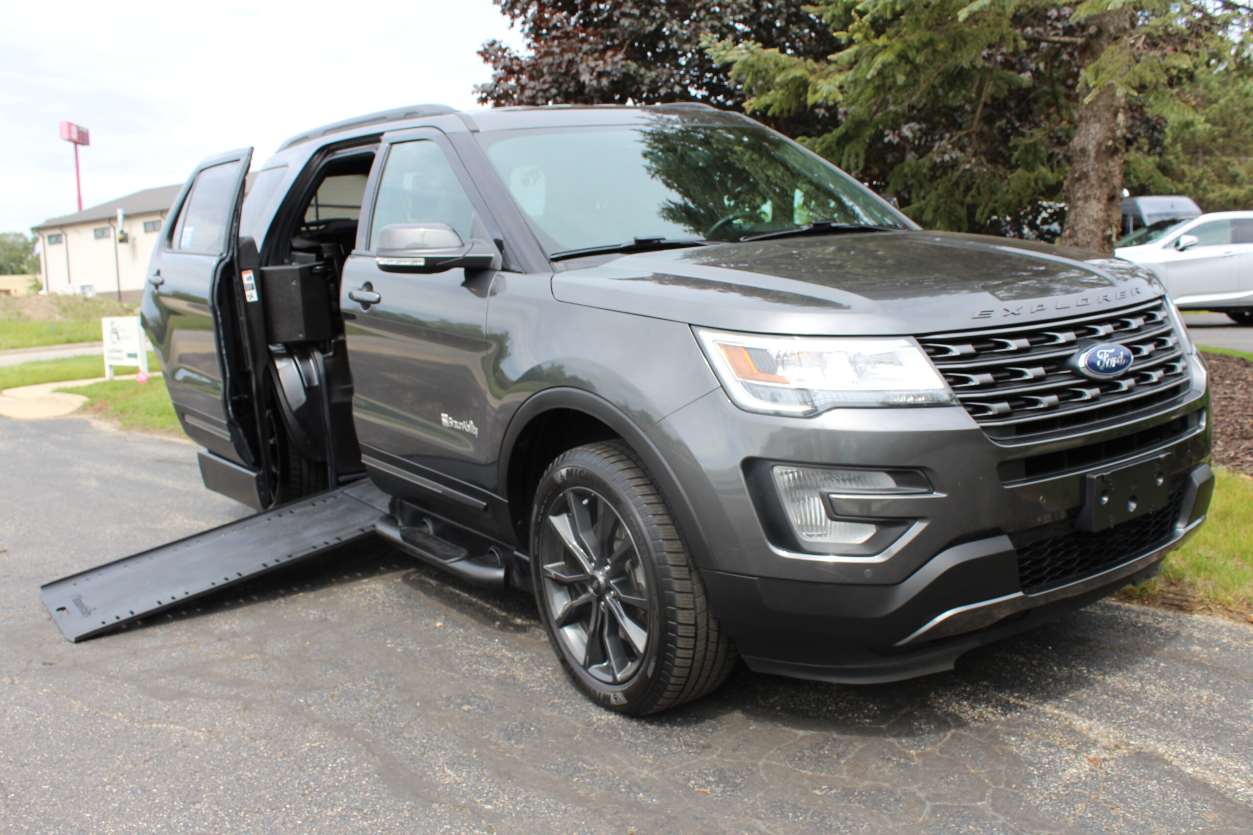 Wheelchair Van Sales, Service, and Rentals in Michigan